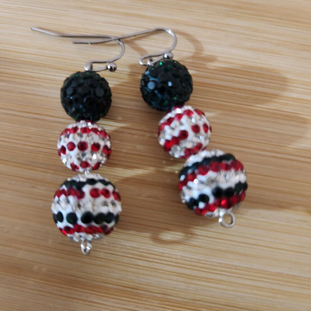 Hand Crafted Earrings Dangle Pierced Rhinestone Green Red Silver Christmas 1 1/2 - Picture 3 of 6